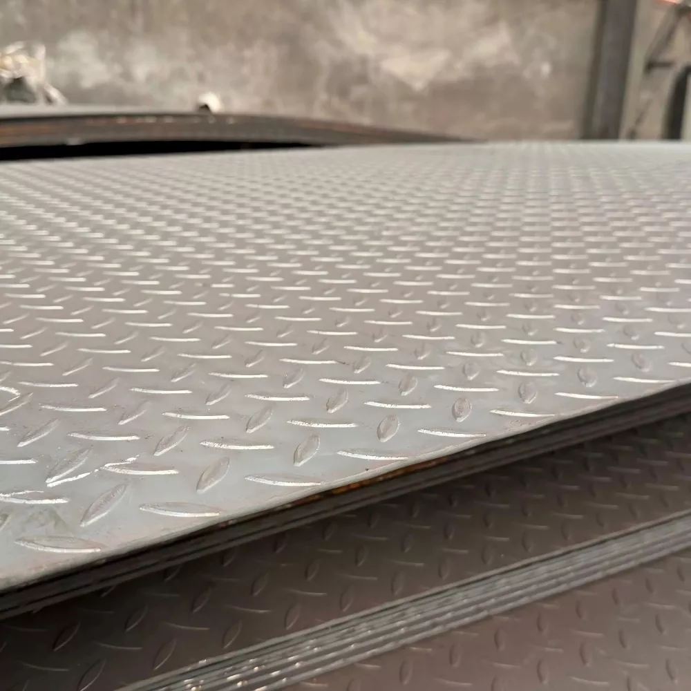 1.5-100mm Checkered Plate for Bridge Walkway